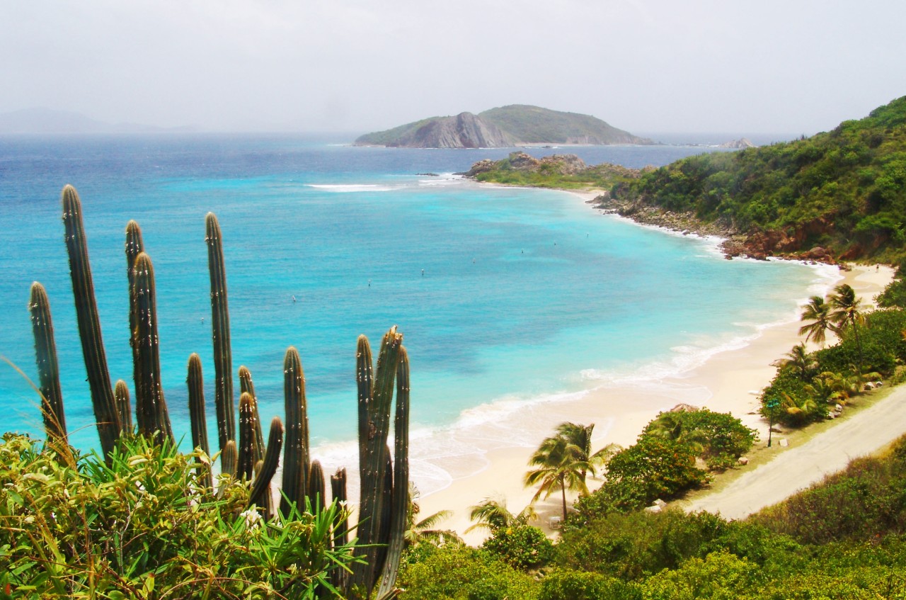 Day 6: Relaxation in Cane Garden Bay and sunset on Peter Island