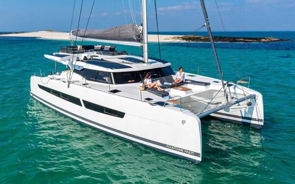 Fountaine Pajot Aura 51 Mer Sea