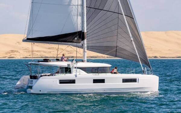 Lagoon 46 FRANCOIS-MAHE 2_DB