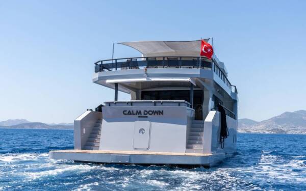 MY Calm Down Calm Down